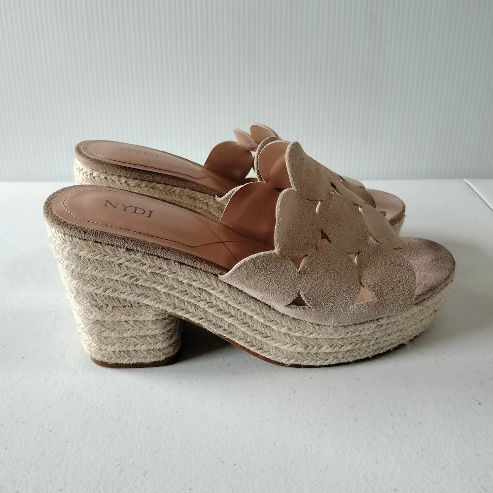 NYDJ Helene Beige Sand Platform Heel Espadrille Slide Sandals 8.5 Vacation Artsy